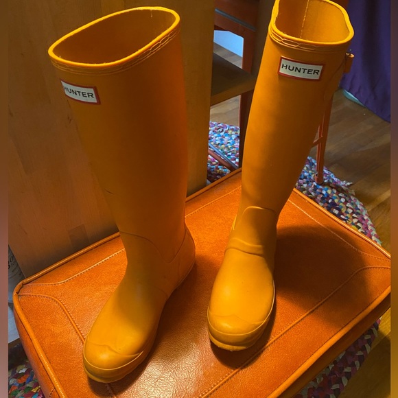 Hunter Tall Rain Boots Marigold Orange - Picture 1 of 10